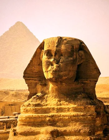 Buyuk Giza Sfenksi