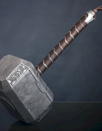 Mölnir Torah