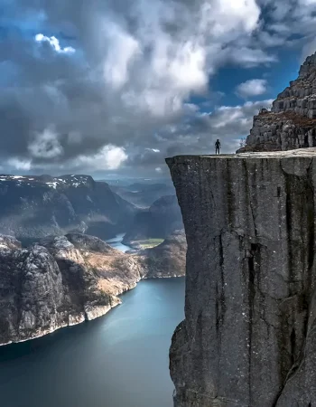 Preikestolen Cliff